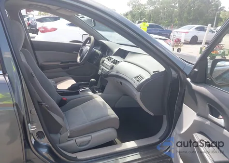 2010 Honda Accord 2.4 Lx-P from USA, damaged, VIN 1HGCP2F4XAA073307